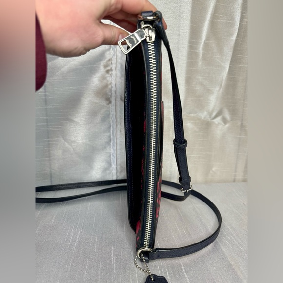 Coach floral crossbody purse - Picture 9 of 16